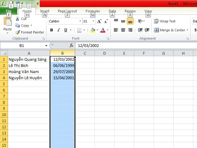 Bật mí ngay 4 cách ẩn cột trong Excel đơn giản 8 Chọn cột muốn ẩn trong Excel